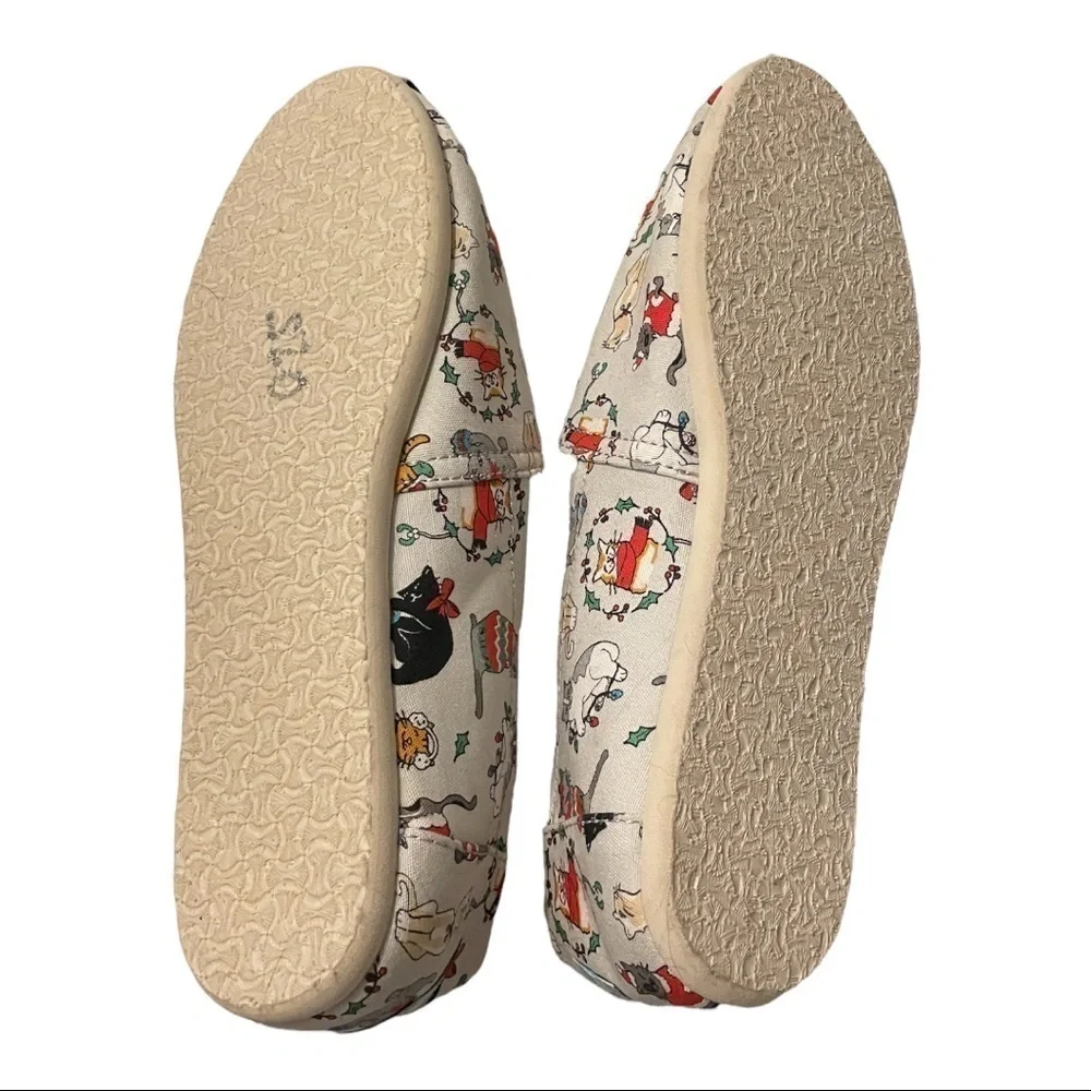 Toms Christmas Cats 6 Festive Holiday Slip‎ On Shoes - Picture 4 of 4